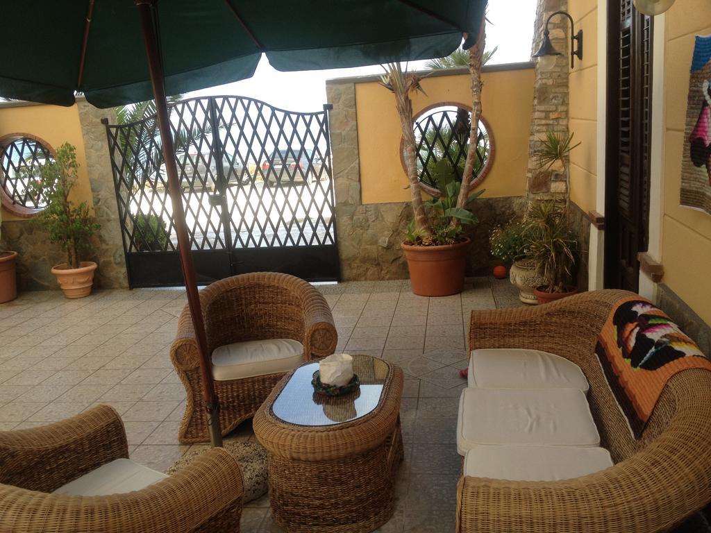 Loft Sul Mare Apartment Balestrate Room photo